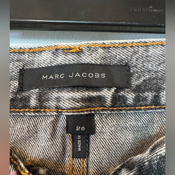 Marc Jacobs Denim Skirt with Patches – Excellent Condition! - Picture 5 of 9